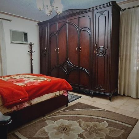 Comfy 3 Bedrooms Apartment In Cairo 87 מראה חיצוני תמונה