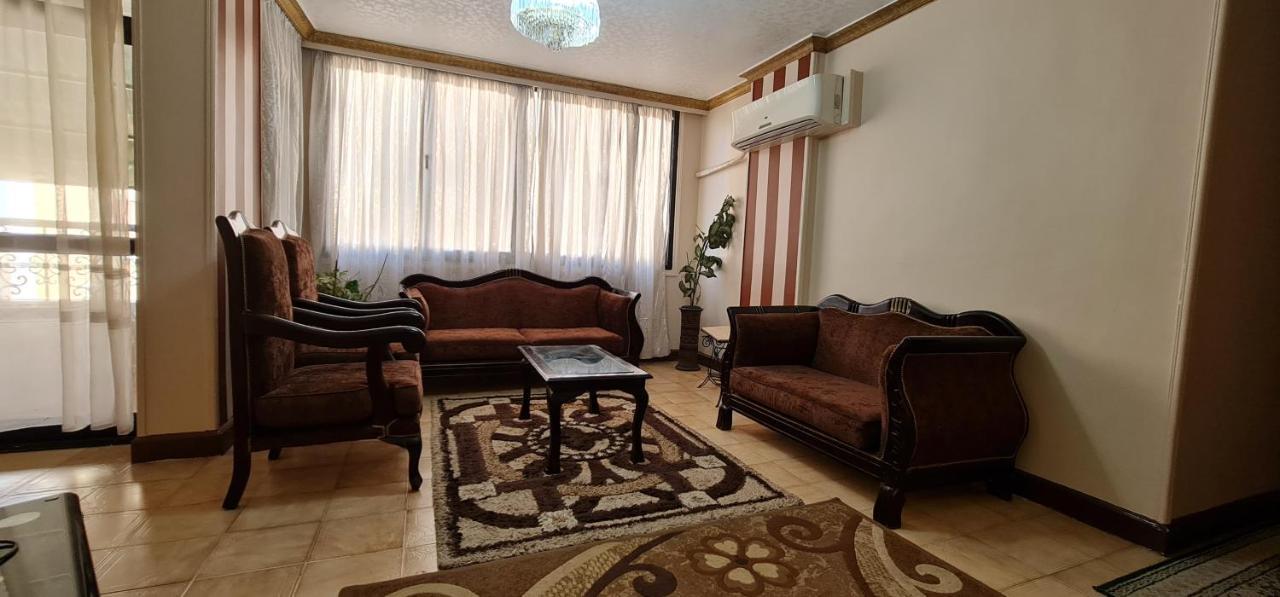 Comfy 3 Bedrooms Apartment In Cairo 87 מראה חיצוני תמונה